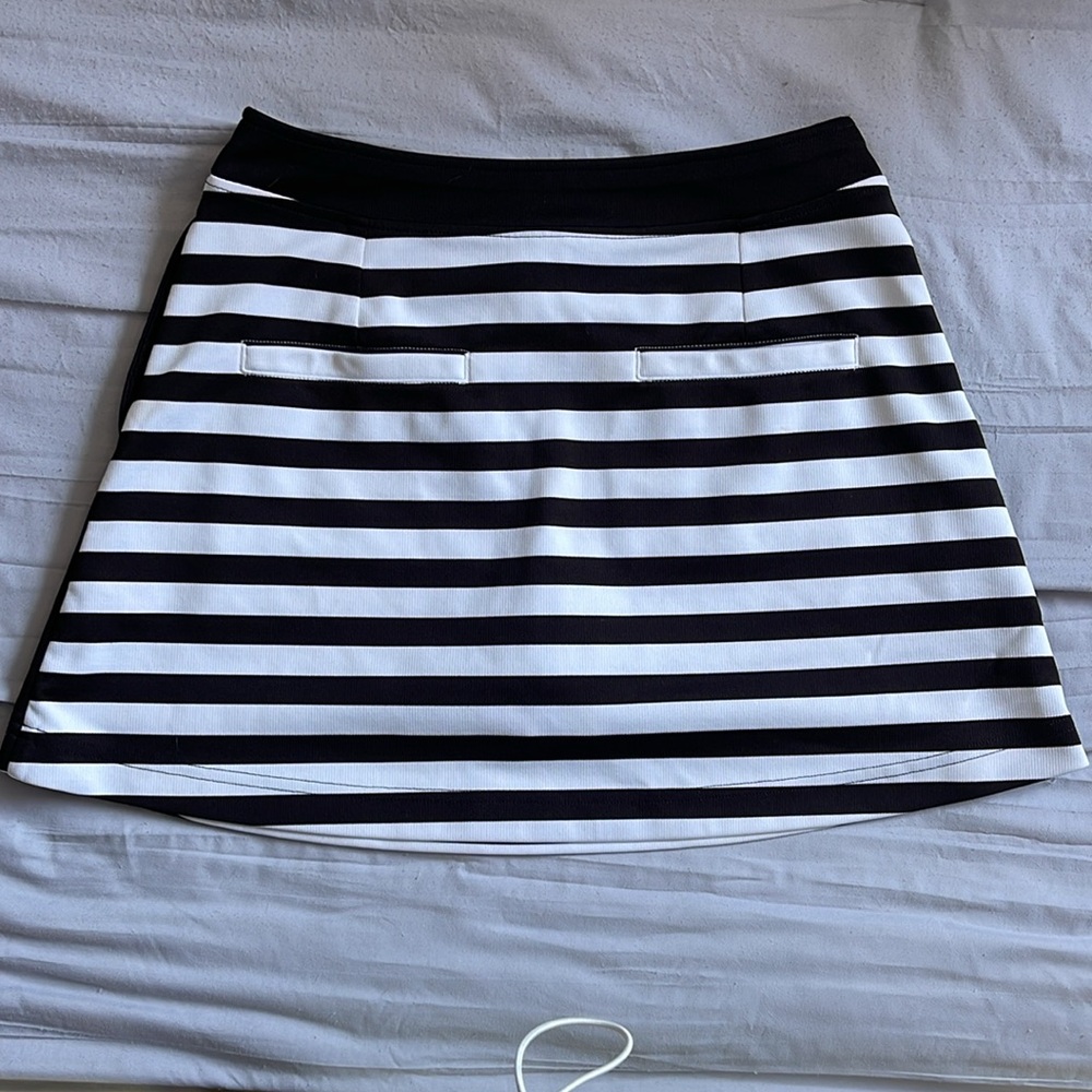 Golf skort! - Picture 4 of 5
